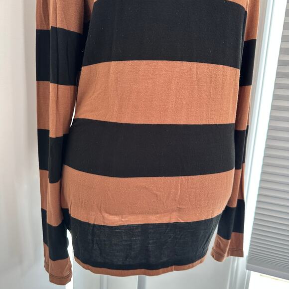 Alice + Olivia Colorblock Stripe Medium Brown Black Henley Pullover Long Sleeve - Picture 3 of 8